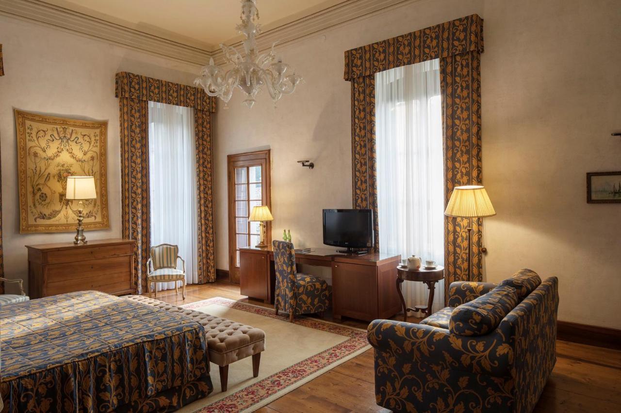 Hotel Villa Giona San Pietro In Cariano Esterno foto