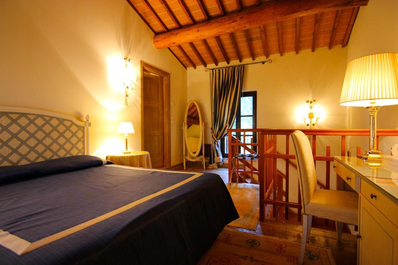 Hotel Villa Giona San Pietro In Cariano Esterno foto