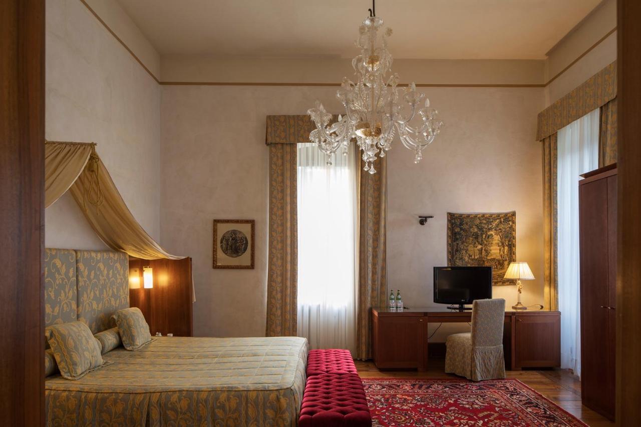 Hotel Villa Giona San Pietro In Cariano Esterno foto
