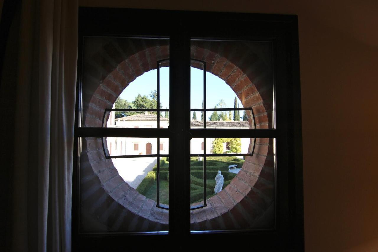 Hotel Villa Giona San Pietro In Cariano Esterno foto