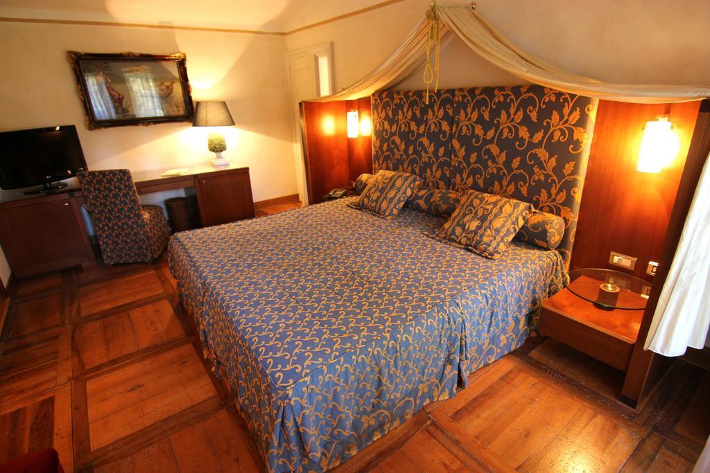 Hotel Villa Giona San Pietro In Cariano Esterno foto